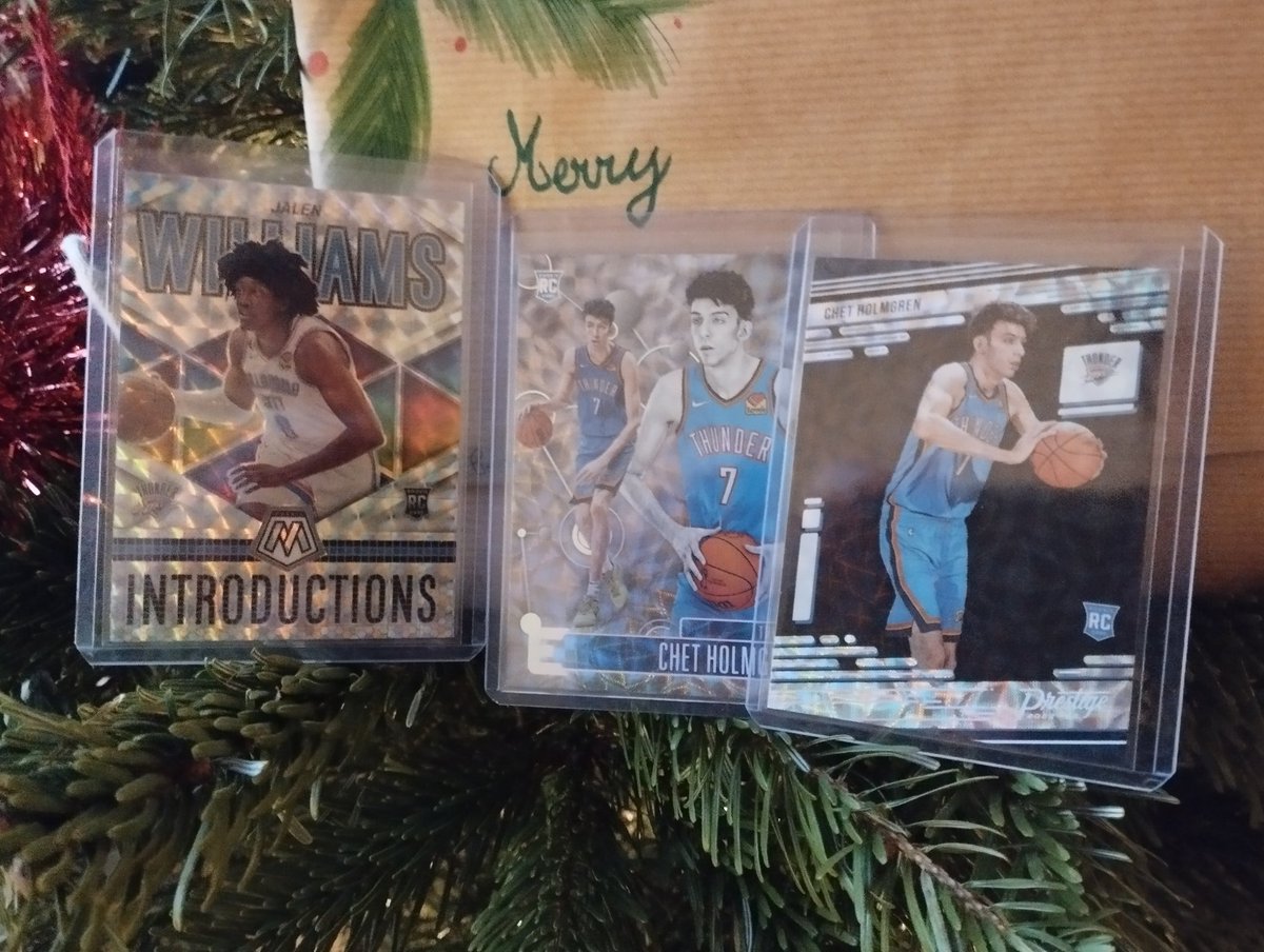 JCSportsCO's tweet image. 🎄Merci à mon #SecretSantaCards2023 !!! 🤩🤩🤩
Un 🎅 aux goûts très surs et qui me connait bien ! 🎁 J&apos;adore !
#NbaCardsAddict (et un peu #NflCardsAddict aussi 🤫)

Merci @Gylbret pour l&apos;organisation 🎅