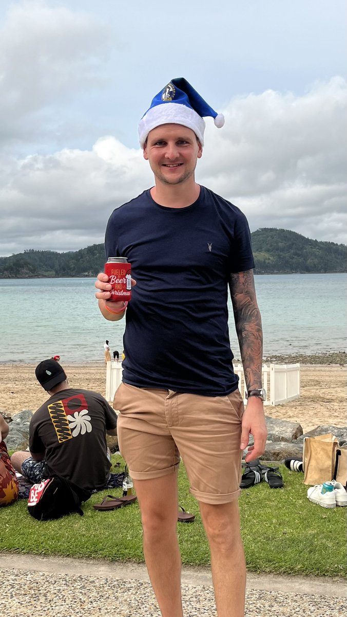 stubear88's tweet photo. Merry Christmas from Down Under #UTG @Official_BRFC https://t.co/xRQY2cudm0