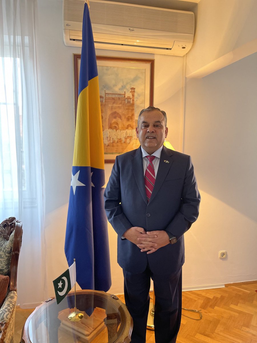 AkhtarGen's tweet photo. It is a great honour to represent Pakistan https://t.co/pGTPeSic8L