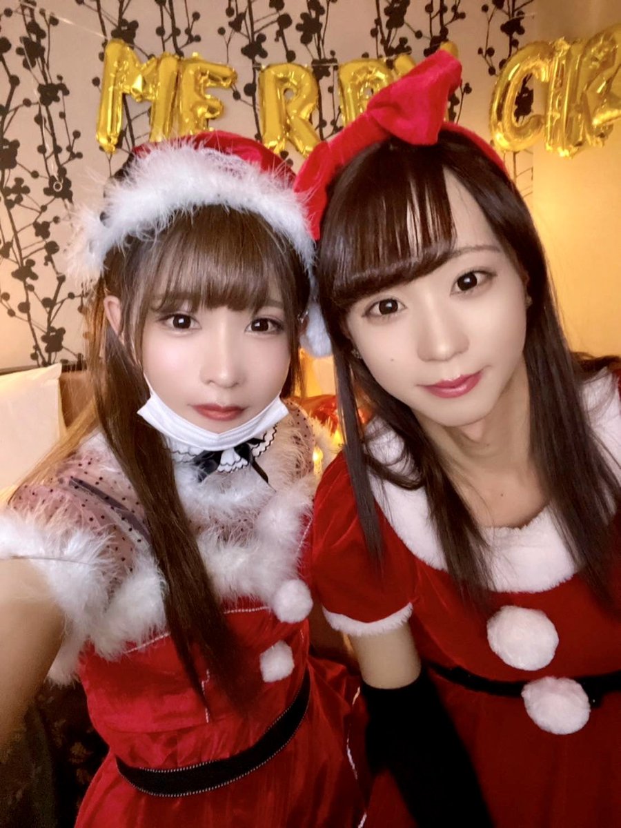 azusa_odekake's tweet photo. ともちゃん���サンタ女子会🎄 https://t.co/NCaQnITELt