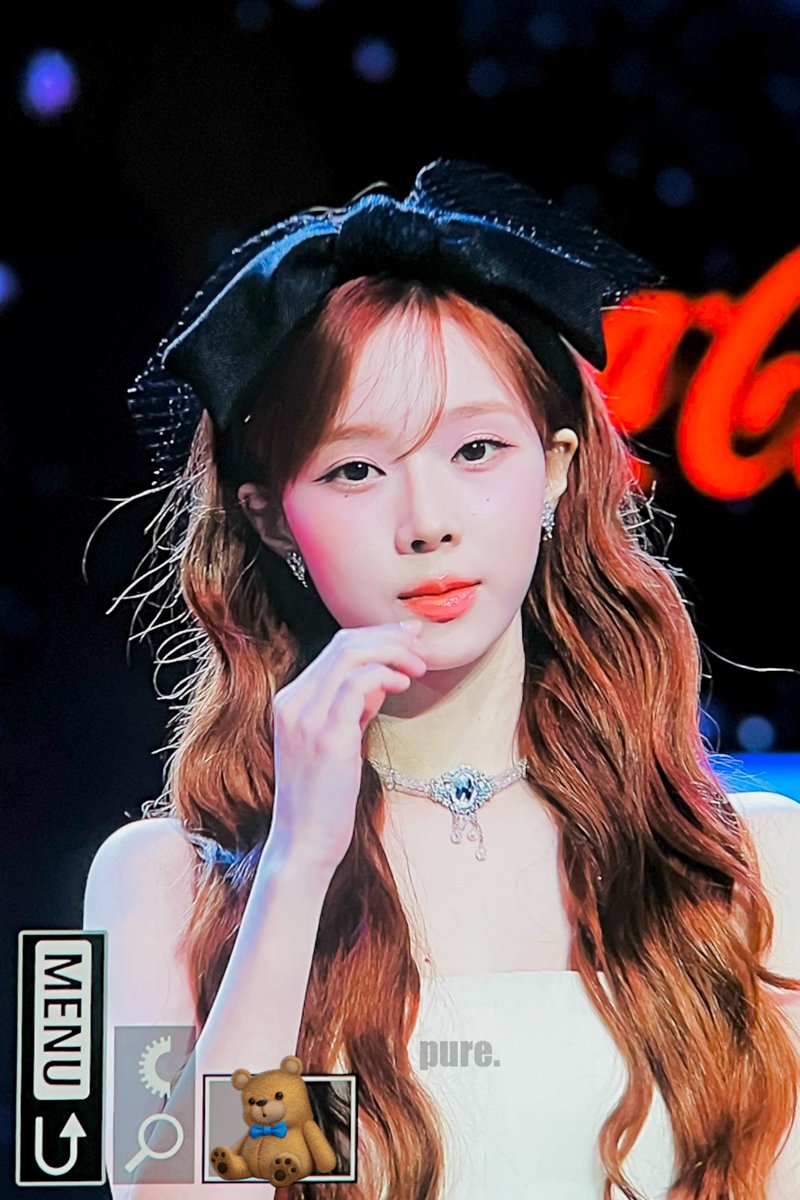 purewinter11's tweet photo. 231225 가요대전 #aespa #에스파 #WINTER #윈터 
🎀🧸 https://t.co/KZoBk9A52L