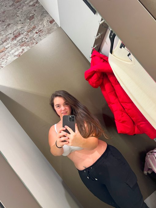 Na wie war euer Weihnachtsabend/tag? Meiner war wundersch&ouml;n 🥰😊  Kiss Kimberly https://t.co/bLkQUGHgV<a href="/tag/xhamster"class="tags"><span>#xhamster</span></a>