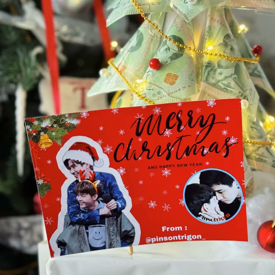 Perthpe2's tweet photo. Merry Christmas and happy New Year.nong @perthppe  @Saint_sup 
My hopes and desires for the next year and beyond are that you can always meet wherever you are 👏👏🖤❤️🥰 
#TRIGON #PerthSaintSation  #saint_sup #KDPPE https://t.co/icuevzlzrI