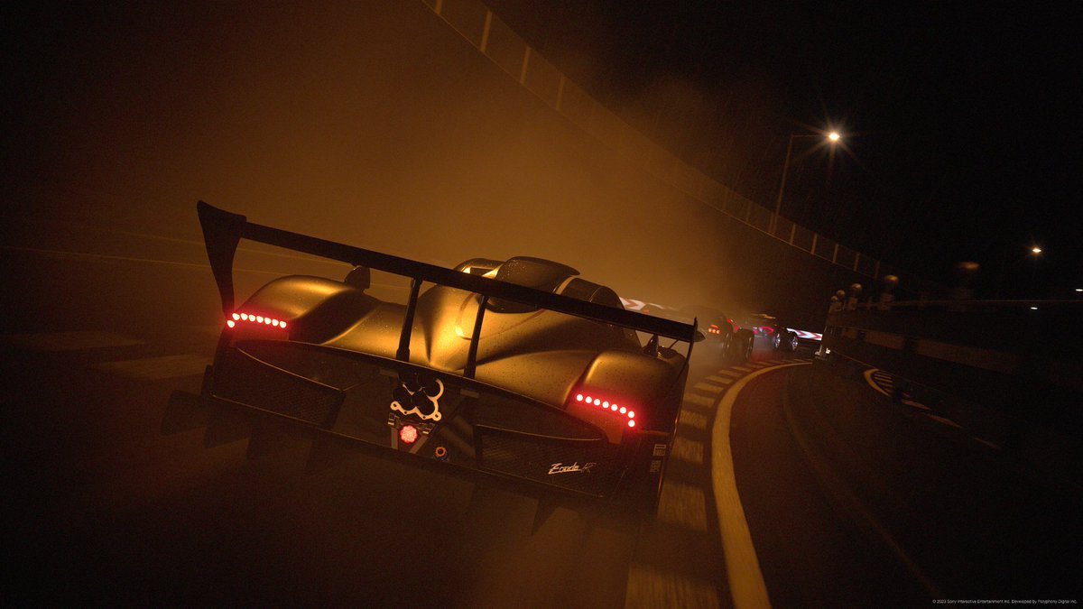 planecrazytanks's tweet photo. hypercars https://t.co/Xortm3wBSf