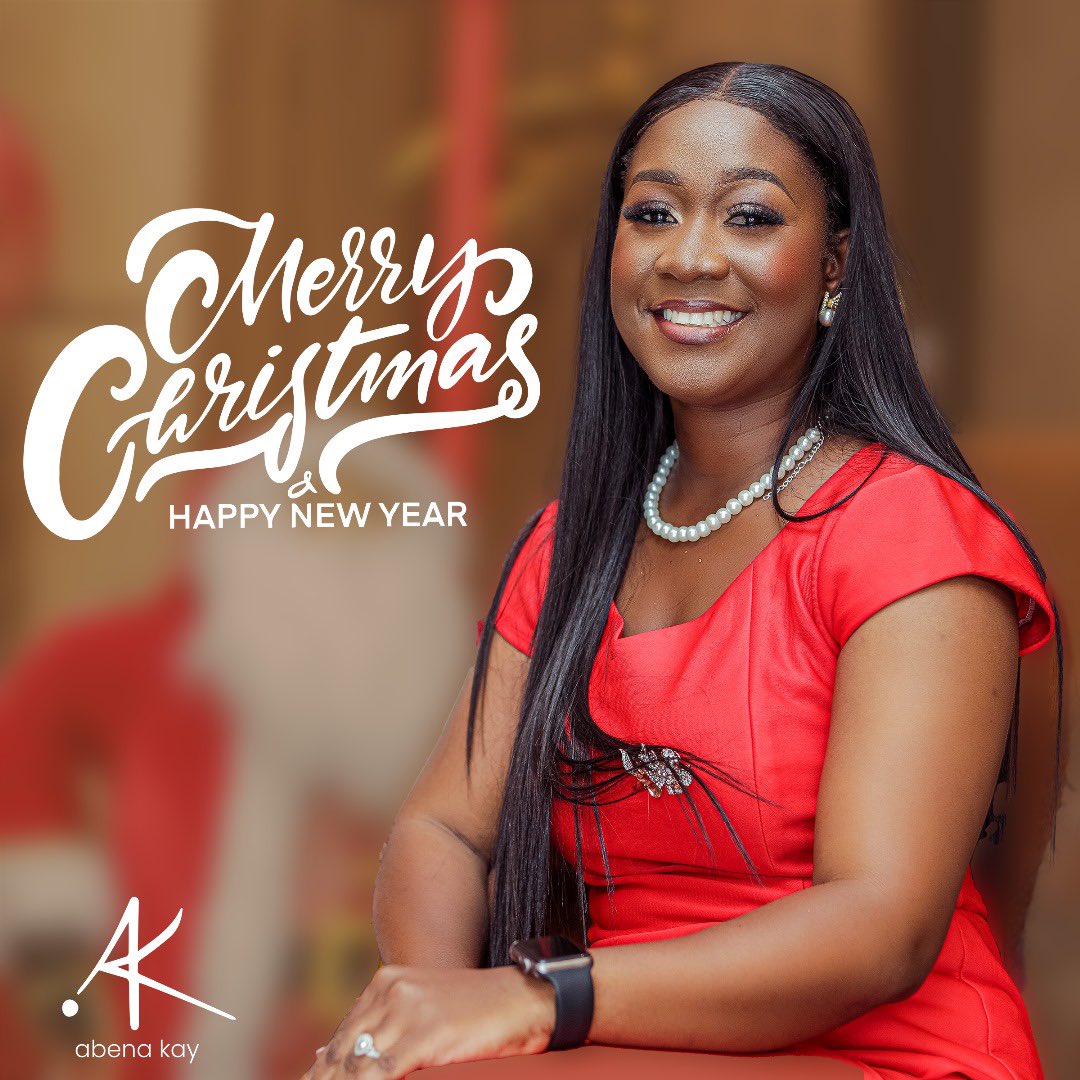 iamabenakay's tweet photo. Merry Christmas to you all ❤️.

I've had such a splendid year thanks to all the love, support and huge fan base y'all gave me. 

Here's to love, life,  laughter and a Jolly season.  From my home to yours!

#AbenaKayYiadom 
#TheAbenaKay 
#MerryChristmas https://t.co/YjJs7R1usl