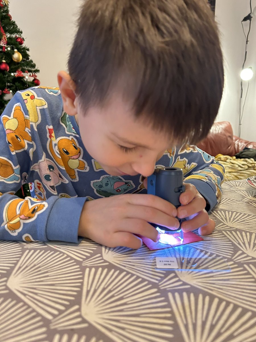 And he finally got his microscope! Once <a href="/humantechnopole/">Human Technopole</a> always Human Technopole!