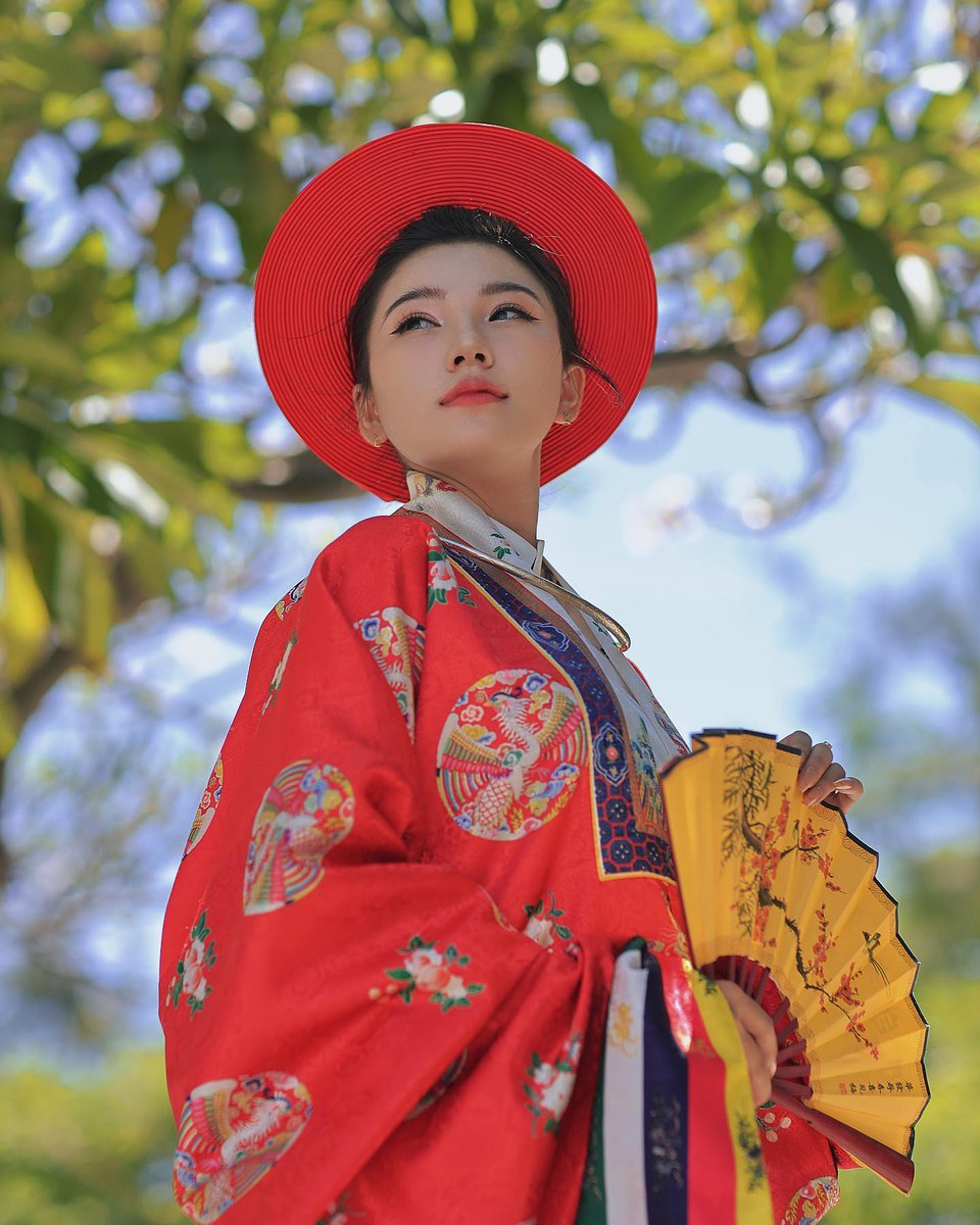 paying mossback
Mình là một cô gái yêu thích nghệ thuật nấu ăn, muốn tìm một người bạn nam đặc biệt để cùng nhau chia sẻ công thức và khám phá ẩm thực.