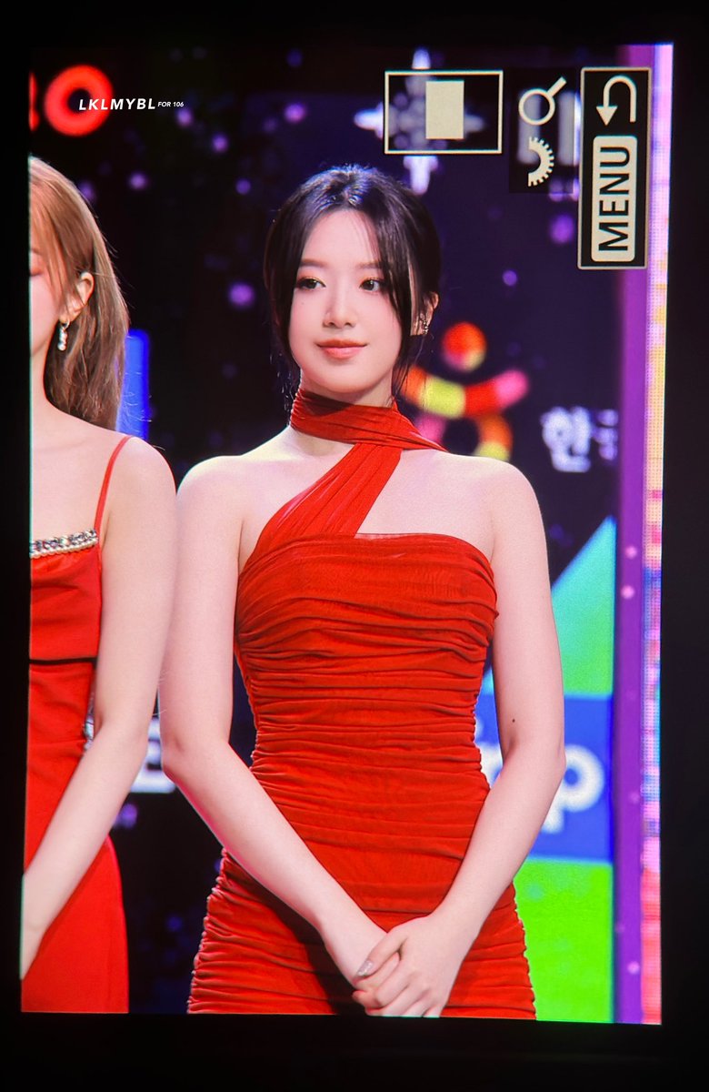 231225 SBS
❤️❤️❤️

#GIDLE #슈화 #SHUHUA #舒華 #舒华
#여자아이를 #シュファ #SBSGayoDaejeon