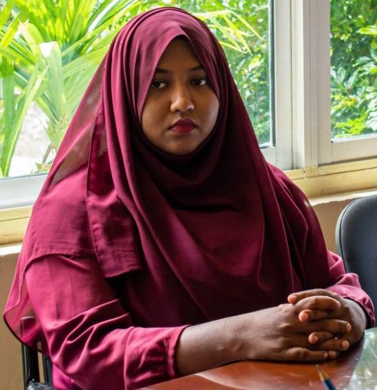 What can I say? She’s only 26 &amp; now made a Deputy Minister🤡for tweeting for <a href="/MMuizzu/">Dr Mohamed Muizzu</a>.

The permanent staff there holding high quality masters &amp; years of experience go to <a href="/malshasharyf/">Malsha</a> now for directions &amp; she has no idea what to say. She has to Google everything to answer them.