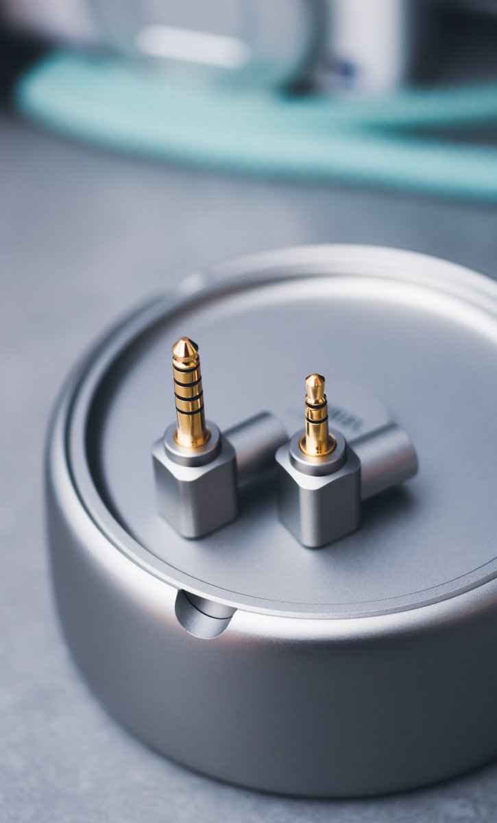 ddhifi_com's tweet photo. Subtle metal processing surely enriches the texture. π
#ddHiFi #NyxPro #EarphoneCable #UpgradeCable #ReplacementCable #HiFiCable https://t.co/fXFhXCA07O