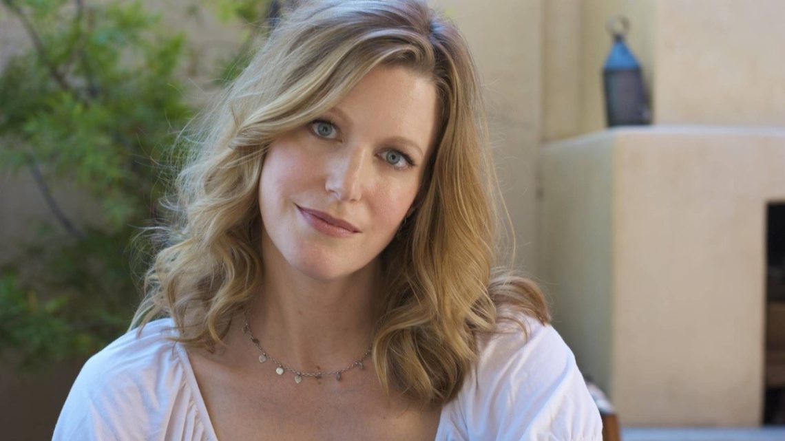 Actor that played a villain so well that I still hate her