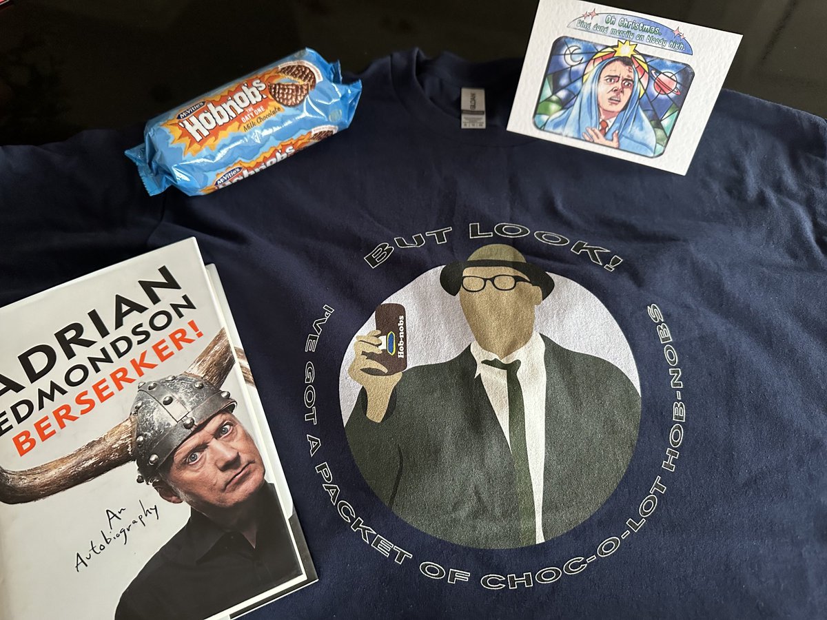 There’s a theme this Christmas ⁦<a href="/official_bottom/">Bottom Official</a>⁩ ⁦<a href="/talkingbottom/">Talking Bottom</a>⁩ ⁦<a href="/AdrianEdmondson/">Adrian Edmondson ❎</a>⁩ Merry Ruddy Christmas!!