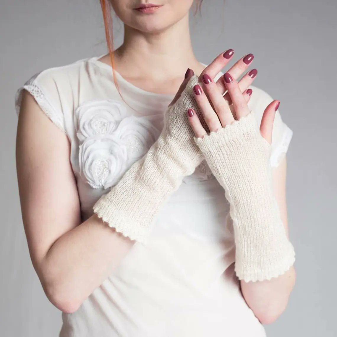 #Wedding #Gloves #Bridal #Mittens #KnittedGloves #handmade Mittens Bridal Fingerless mittens #WristWarmers #Boho Gloves Arm Warmers  

etsy.me/3Pu3ZVI