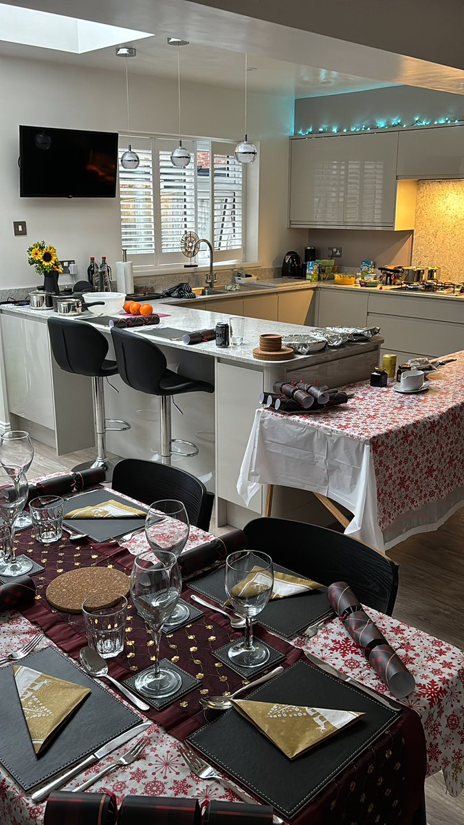 LewisReed1's tweet photo. Merry Christmas❤️ 

Assisting with the prep/cooking has started!😜 https://t.co/sEeXa0SBPw