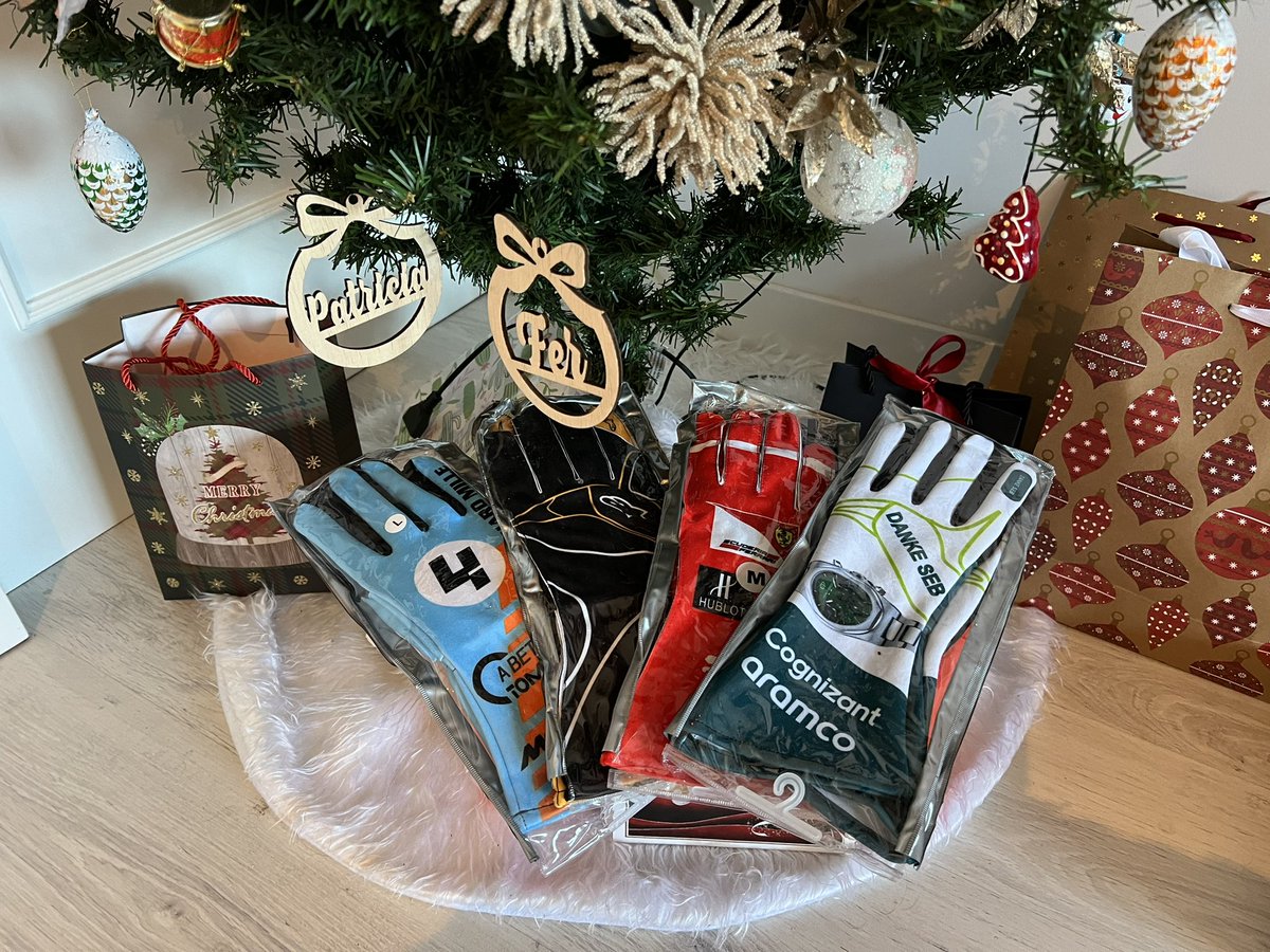 iRacingSBS (@iracingsbs) on Twitter photo 🎄 ¡#SORTEO N A V I D E Ñ O!🎄
de un par de guantes.
Para participar:
- Follow <a href="/iracingsbs/">iRacingSBS</a> ✅
- Follow <a href="/iracingsbsports/">iRacingSBS Esport Team</a> ✅
- RT + ♥️ ✅
- Comenta el modelo de guantes que elegirás ✅
¡Mucha suerte! 🍀
Válido hasta el 06.01.2024
P.D Los que habéis participado en el video de 🎄 ¡#SORTEO N A V I D E Ñ O!🎄
de un par de guantes.
Para participar:
- Follow <a href="/iracingsbs/">iRacingSBS</a> ✅
- Follow <a href="/iracingsbsports/">iRacingSBS Esport Team</a> ✅
- RT + ♥️ ✅
- Comenta el modelo de guantes que elegirás ✅
¡Mucha suerte! 🍀
Válido hasta el 06.01.2024
P.D Los que habéis participado en el video de