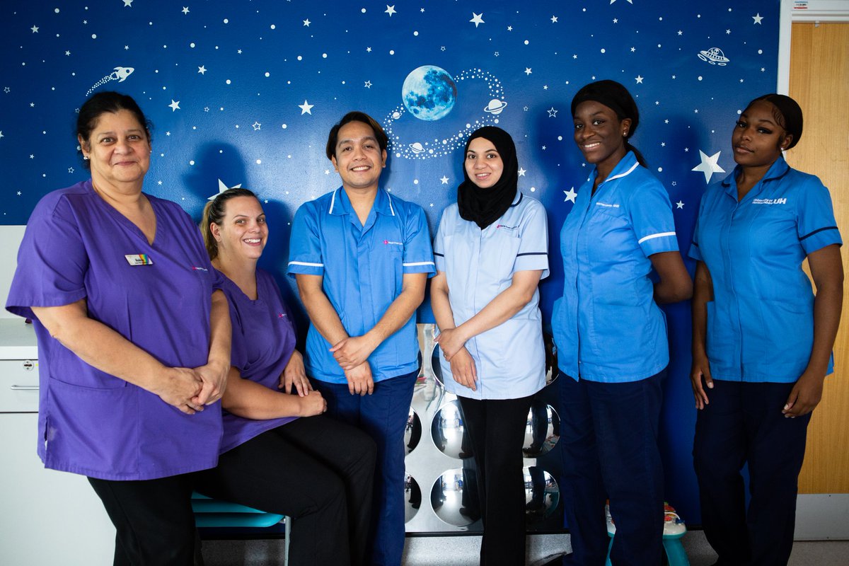 The dedication of each and every one of my colleagues at <a href="/RoyalFreeNHS/">Royal Free London</a> and @NorthMidNHS is incredible – they embody the best of us and their achievements this year make me truly proud. 

Thank you to those of you working today and over the festive period.

Happy Christmas.