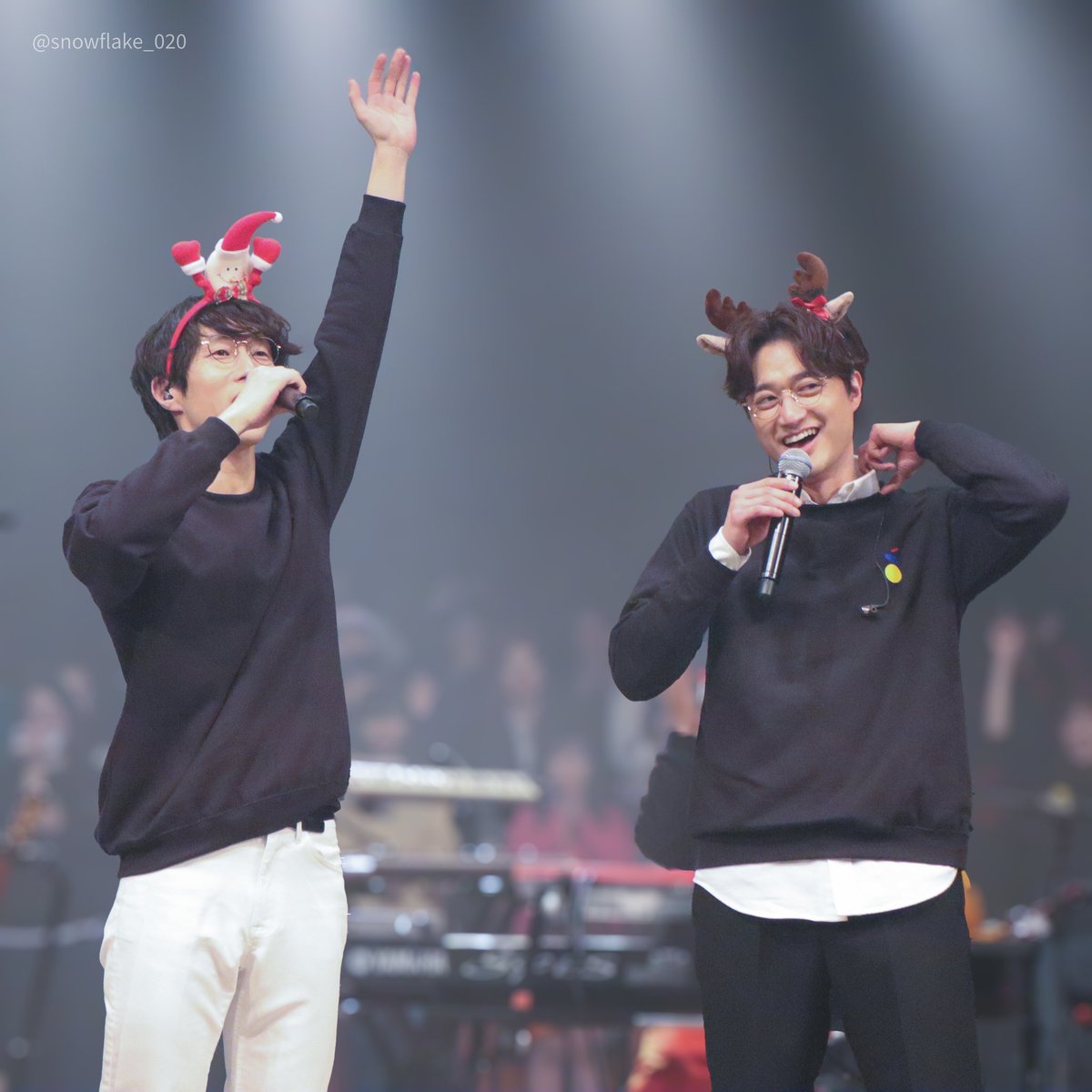 191225 PEPPERTONES LIVE 2019 : 써클
페퍼톤스 신재평 이장원
-
Merry Christmas🎅🎄🫂