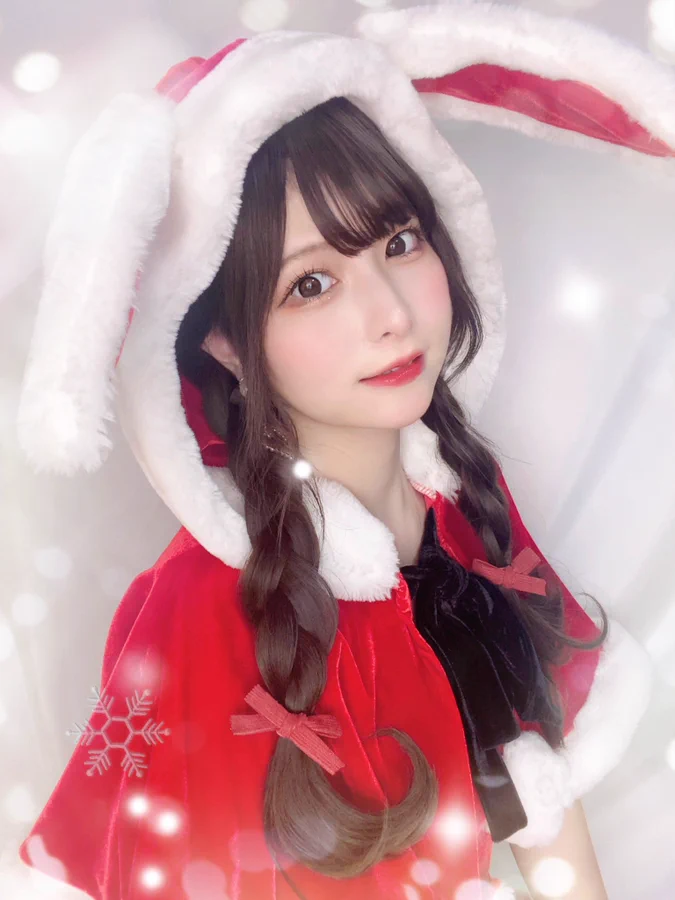 Asian girl Christmas costume