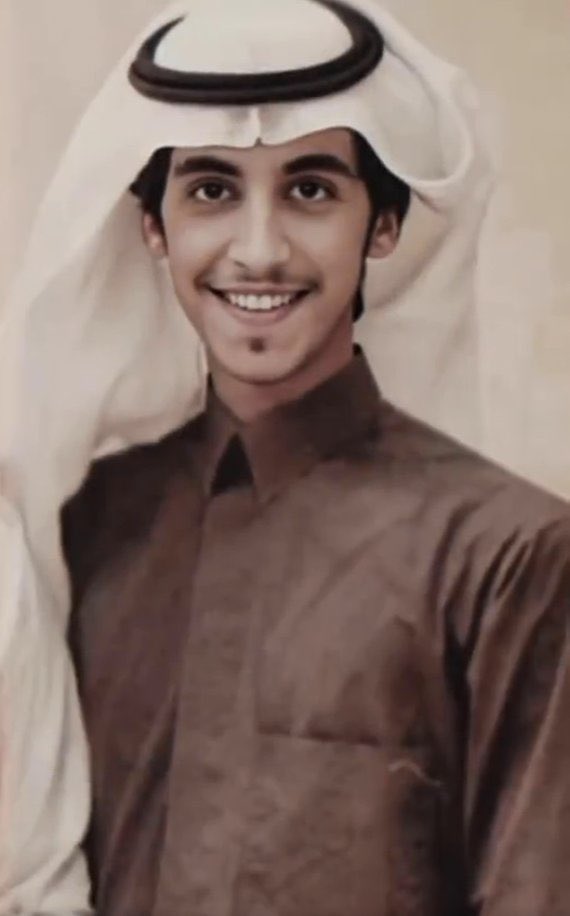 im_bandar's tweet photo. الله يبيض وجه الشيخ حميد القريقري والد #احمد_القريقري 
اعفى ابومحمد لوجه الله من ساحة القصاص عن #مترك_عايض_المسردي 
لوجه الله ويبتغي ماعند الله دون أن يرهق المسلمين بـ دية 
.
اسأل الله أن يجزيك الجنة ويجمعك واحمد بعد عمر طويل في جنة عرضها السماوات والأرض
وأن يعوض صبرك خيراً وأن يبارك لك في أبنائك.