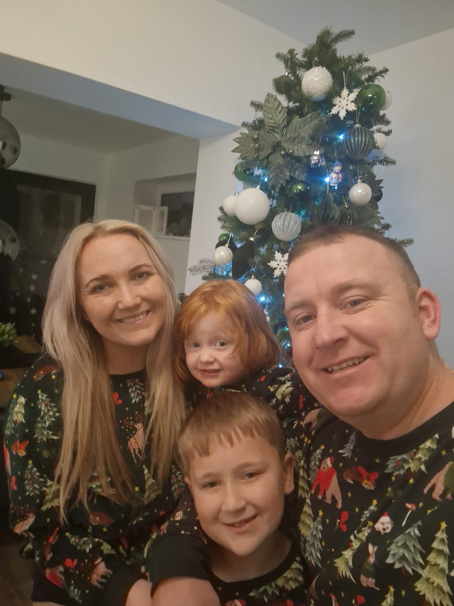 merry Xmas everyone <a href="/RWC_1980/">Cookie</a>  this 1 is for you 🎅