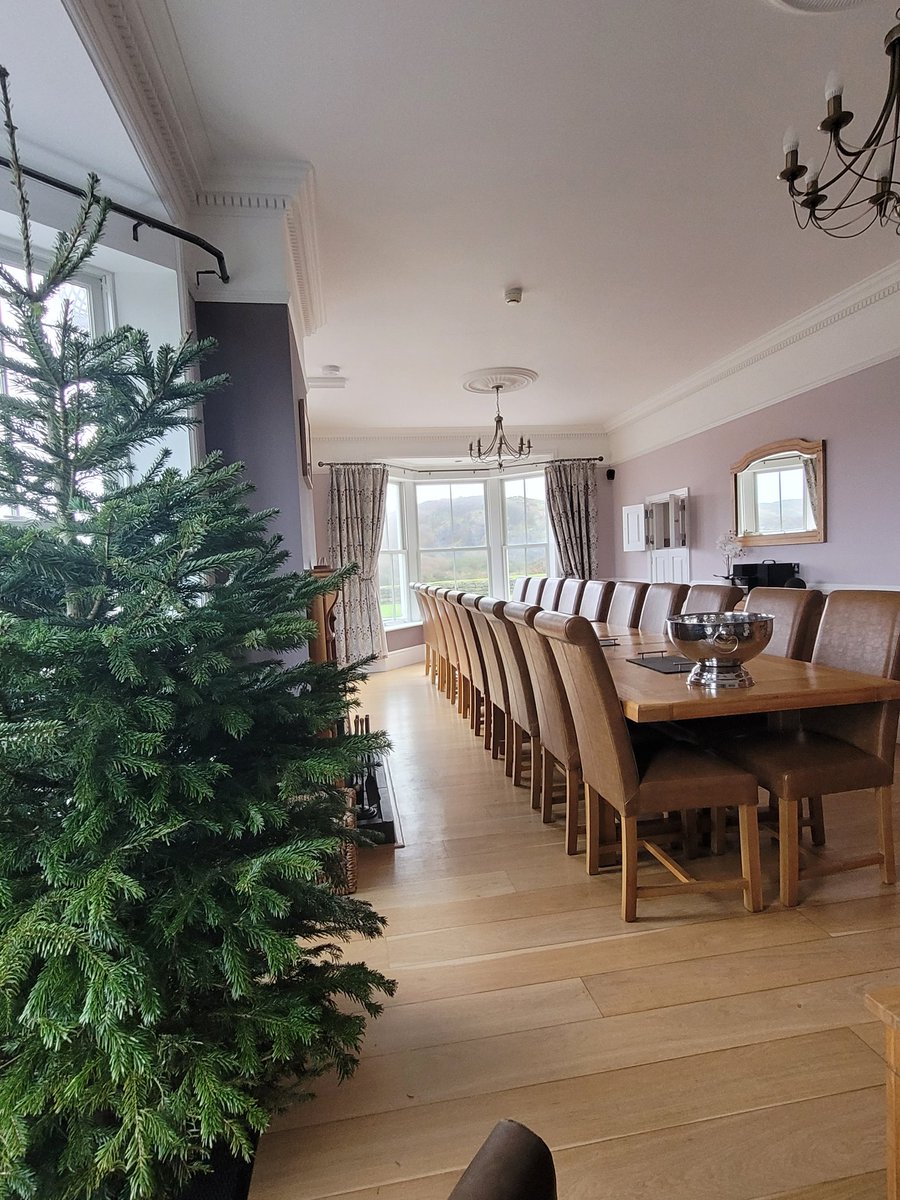 Merry Christmas and a Happy New Year from Llanlliana 🎁🌲

Nadolig Llawen a Blwyddyn Newydd Dda gan Llanlliana 🎁🌲

#llanlliana #christmas #newyear #llanbadrig #northwales