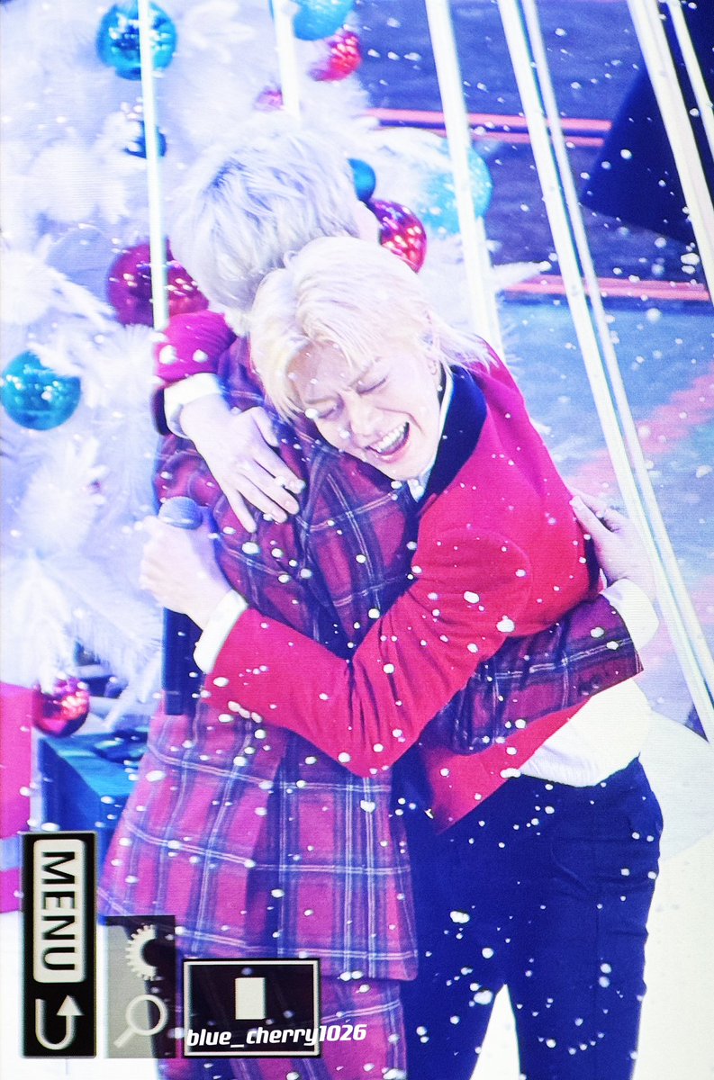 231225 
sbs
🎄🎄🎄

#NCT #NCT127 
#YUTA #유타