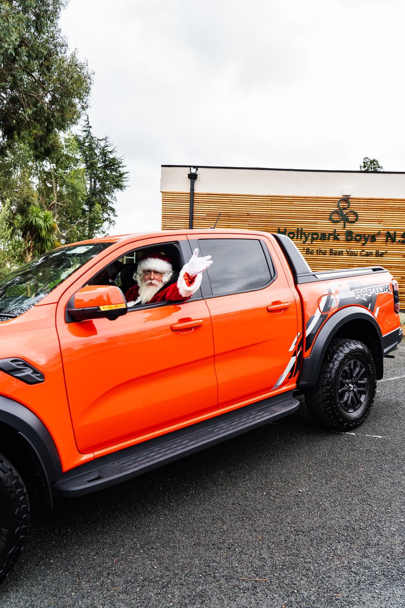 automotiveTEAM's tweet photo. One final job before we break for Christmas 😎

It was a pleasure to help Santa deliver presents this year. We would also like  to thank @FordIreland for the lend of the Sleigh 

From everyone at Automotive Team we wish you all a Happy Christmas!!

#Christmas2023 https://t.co/bITddq8tuF