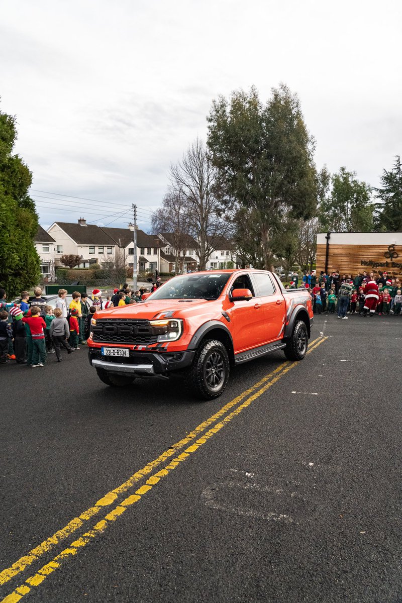 One final job before we break for Christmas 😎

It was a pleasure to help Santa deliver presents this year. We would also like  to thank <a href="/FordIreland/">Ford Ireland</a> for the lend of the Sleigh 

From everyone at Automotive Team we wish you all a Happy Christmas!!

#Christmas2023