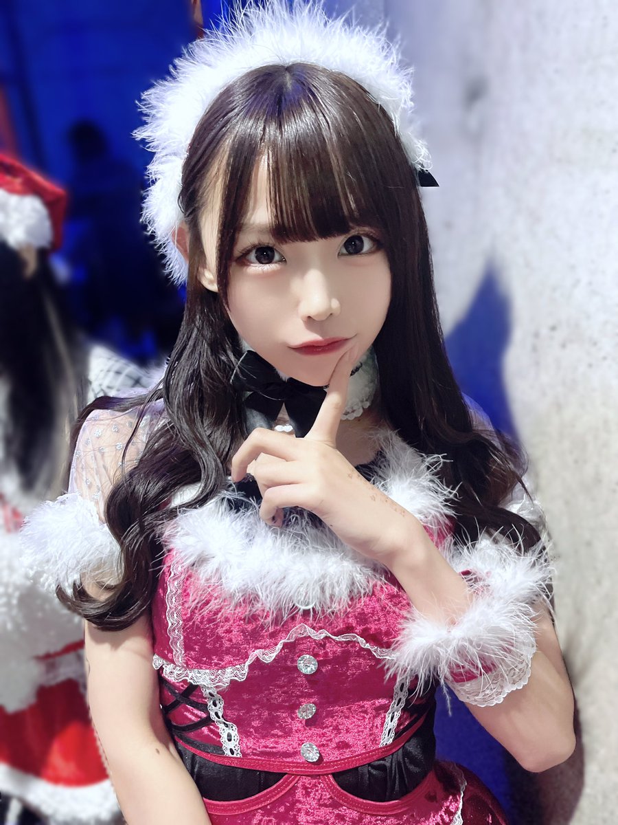 _ruka_kururugi's tweet photo. 良いクリスマスを〜🎄❤︎ https://t.co/gIDlqJg2oM