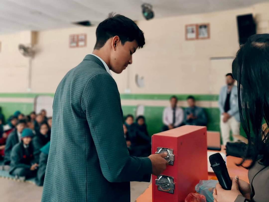 TeamNEPO's tweet photo. The initiative was lead by Team NEPO Kathmandu's Membership Coordinator Bharosha Adhikari and her team.  

#MenstrualHygiene #HealthFirst #SanitaryPadVendingMachine #CommunityServices #HealthAwareness #HealthandWellbeing #TeamNEPO #TeamNEPOKathmandu https://t.co/J3OPNOwCDg