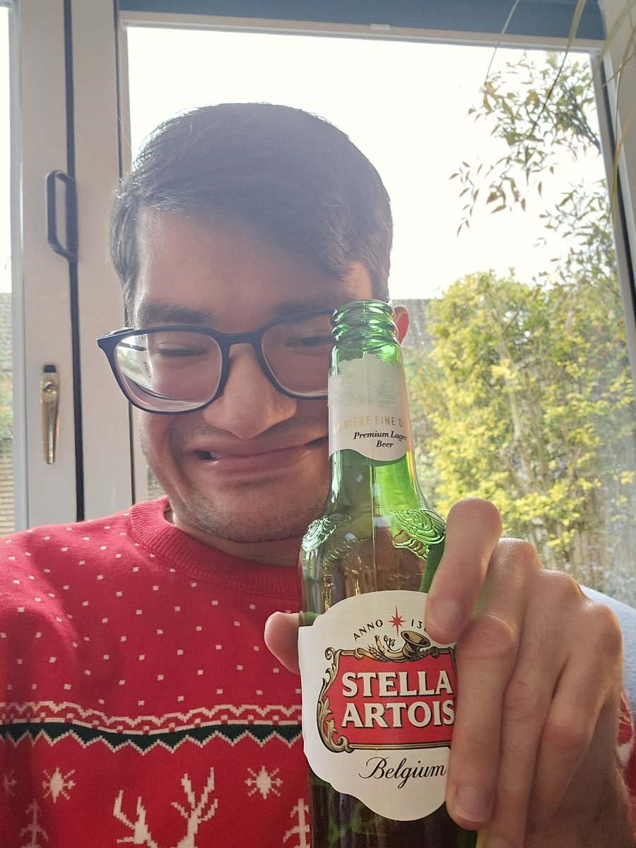 Merry Christmas everyone 

Cheers everyone 🍻