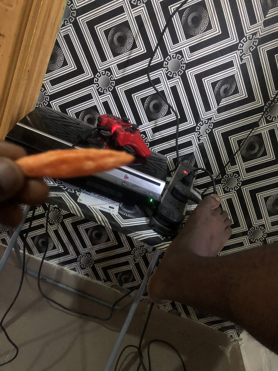 Paht_rhick's tweet image. @Ekitipikin I no fit relate this season  na Watin I dey chop this year make God help us 💪💪🙏 #bottlecover #peanut