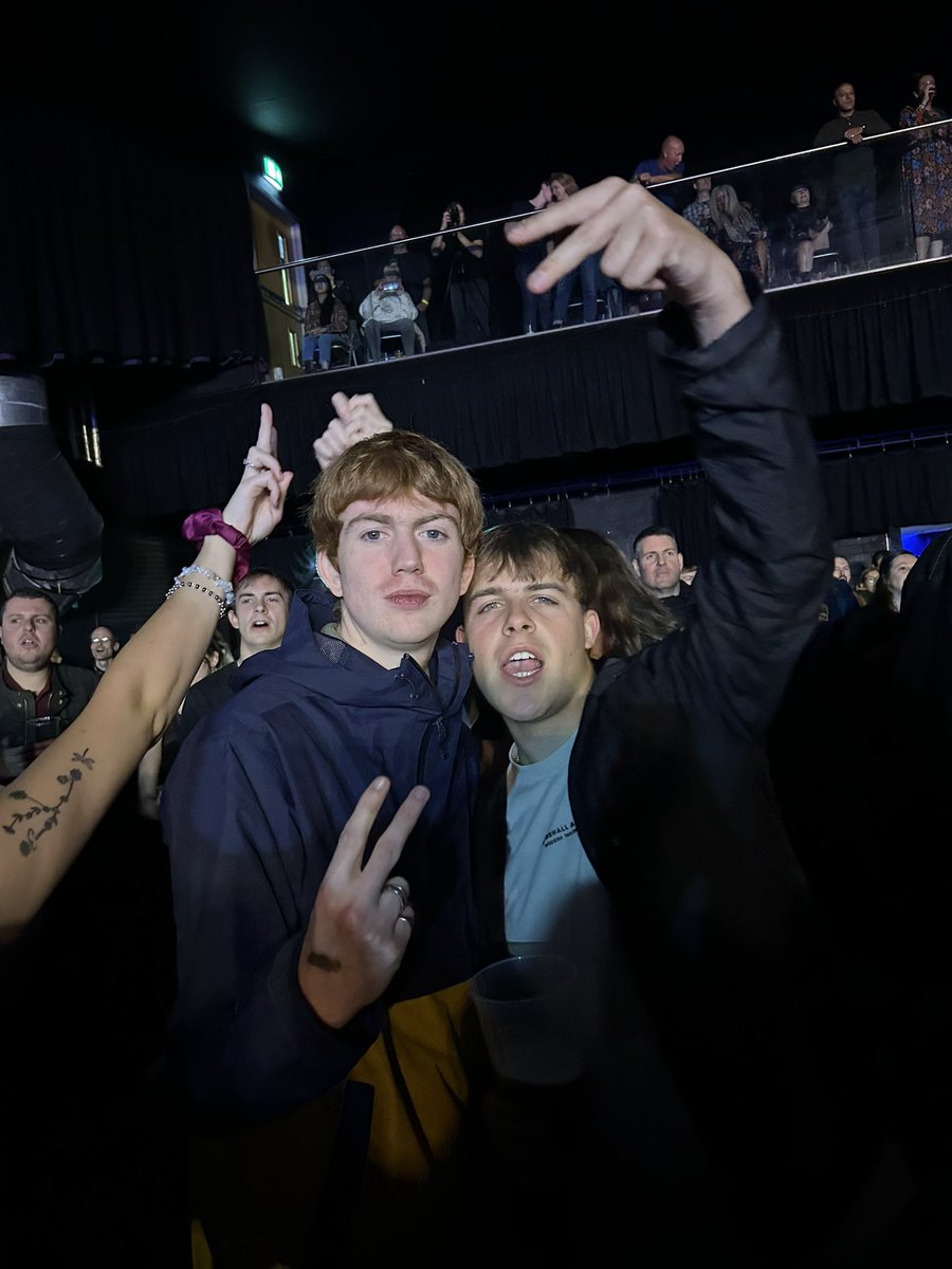 Merry Christmas ya filthy animals, from Me and Rodders x ❤️🎄