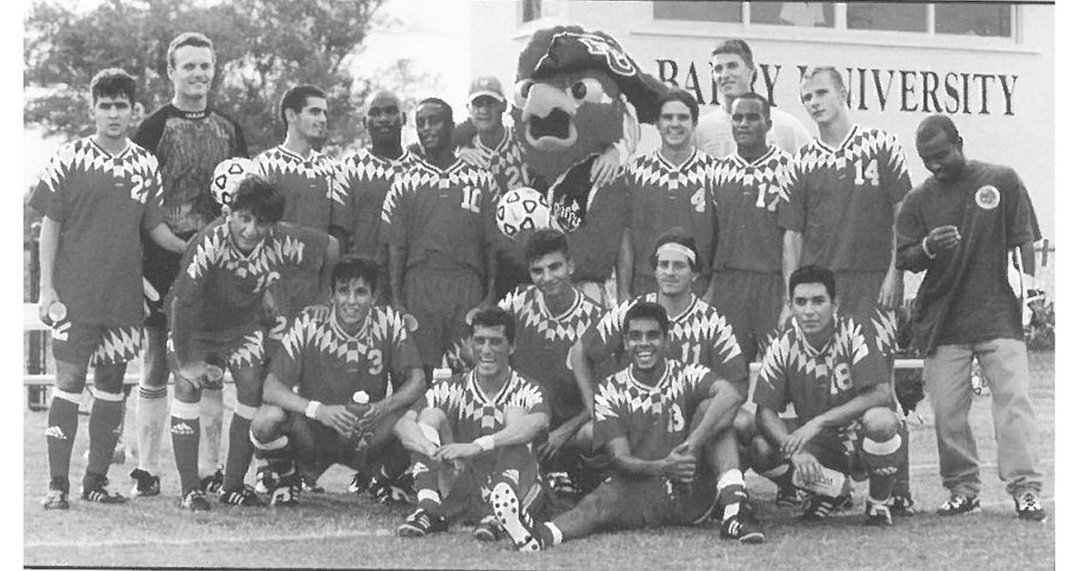 GoBarryBucs's tweet photo. We continue our #Barry40 celebration with a look back at the 1997-98 academic year. Send us your favorite memories from the 97-98 season and we will share them in our story throughout the week
#GoBarryBucs https://t.co/bFGD6b0sBn