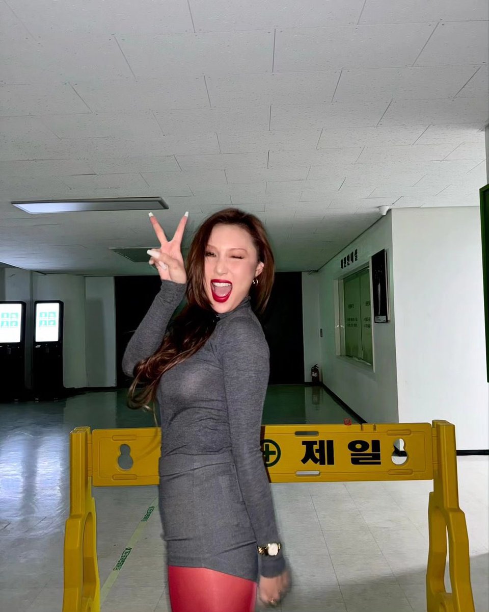 hqneybyul tweet picture
