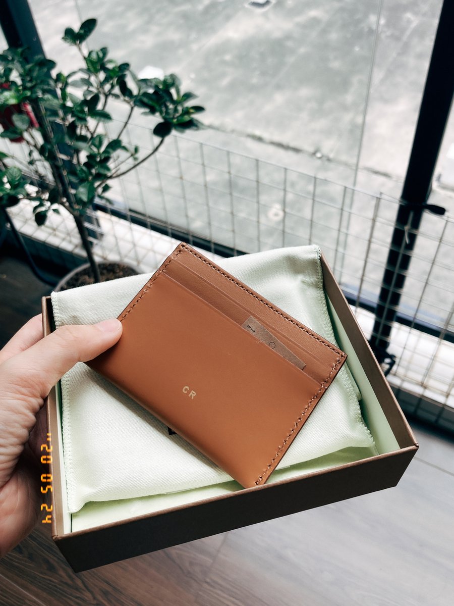 MustardsColonel's tweet image. Suddenly receiving a small gift 🎁 My mood is happy [Kiss R] [Kiss R] # Burberry # Card Pack # Burberry [Brand] # (1)