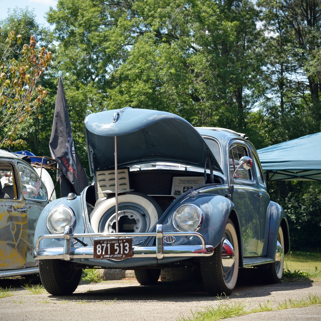 vwcampmobile's tweet image. A classic 1959 Volkswagen Beetle at Alpine Park in Rockford, Illinois. I've seen this one before at a previous VW show. Beautiful display!

#StatelineVolksFolks #vwbeetle #vwbug #vwtype1 #aircooledvw #kafer #fusca #escarabajo #vwphotography #vwcarshow #oldvw