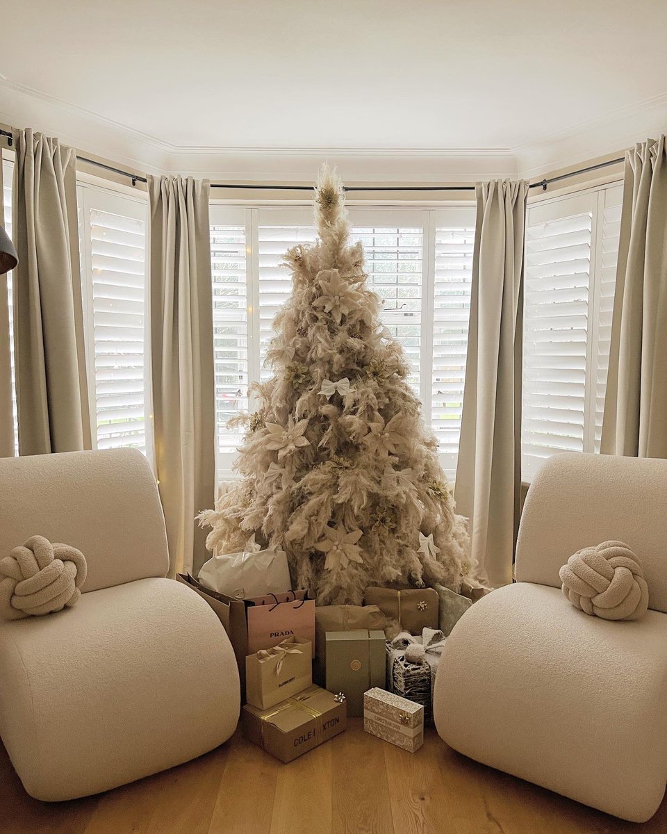 N A D I A J A E 🇸🇱 tweet media