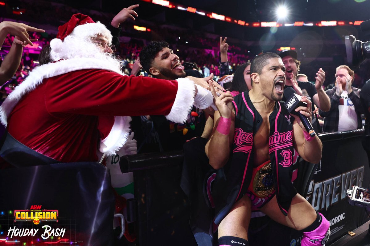 SCISSOR ME SANTA! Merry Christmas and Happy Holidays from The Acclaimed! 🎅🏽✂️