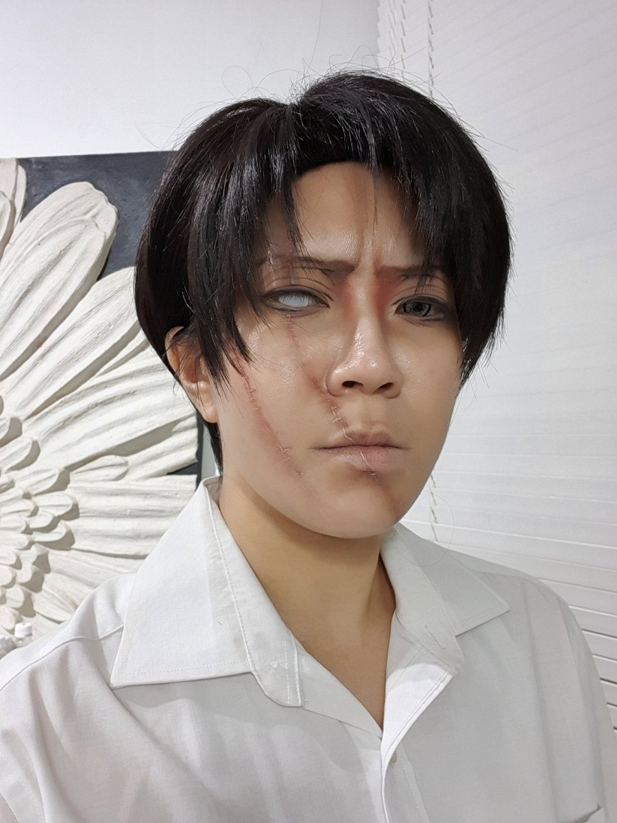 dermiej's tweet photo. Merry Christmas and HBD Levi (눈‸눈) 🎂🎉

Congrats on the finale AoT! An unforgettable 10-year journey 😭💖

#leviackerman #levicosplay #shingekinokyojin #attackontitan #aot #attackontitancosplay #進撃の巨人 #リヴァイ #リヴァイ兵長 #リヴァイ兵長生誕祭 https://t.co/gJxeelmBeX