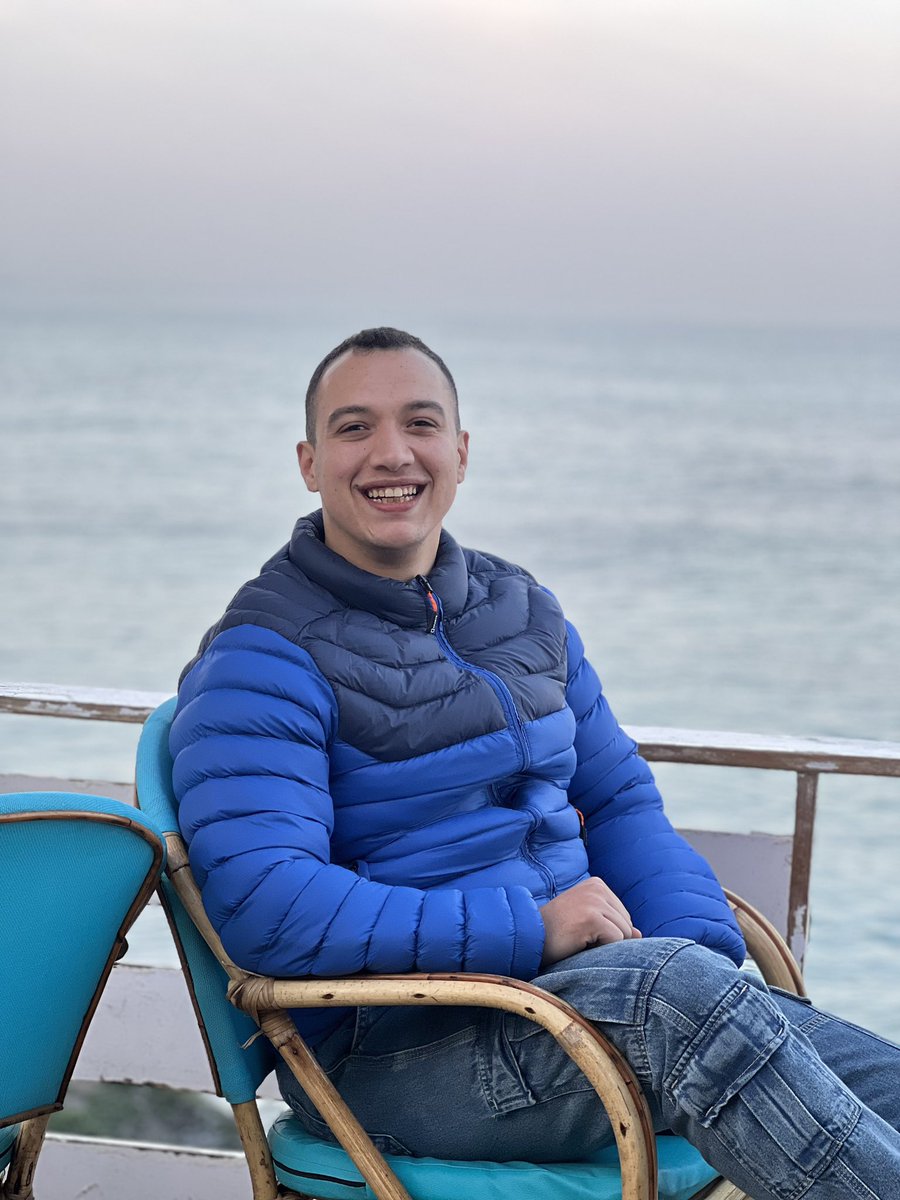itsbebetoo's tweet photo. نفسي و مفيش حاجة بعديها  🤴 https://t.co/0Q9EL8OZoO