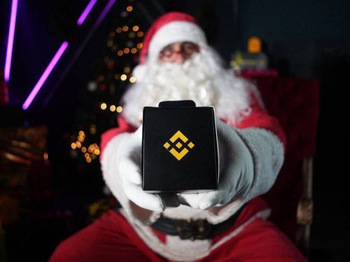 binance's tweet photo. Santa knows what’s up https://t.co/614gY2dBel
