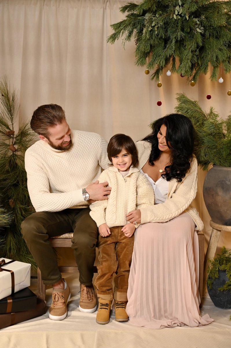 Happy Holidays to our HauteCoton Family!❄️🌲❤️

We're overflowing with gratitude for each and every one of you who has been a part of our journey, watching our business blossom into what it is today. 

Love Nimi, Brad &amp; Milan 💕

#ThankfulForYou #HauteCotonFamily #Gratitude