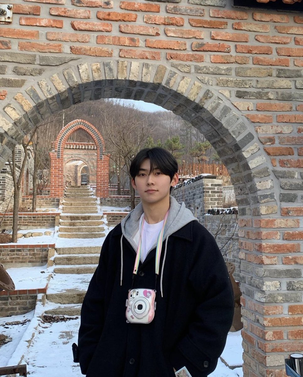 Debut_wonsuni's tweet photo. メリークリスマス🎄🎄
 #イムジュンソ #LIMJUNSEO https://t.co/9tn7Znkft3