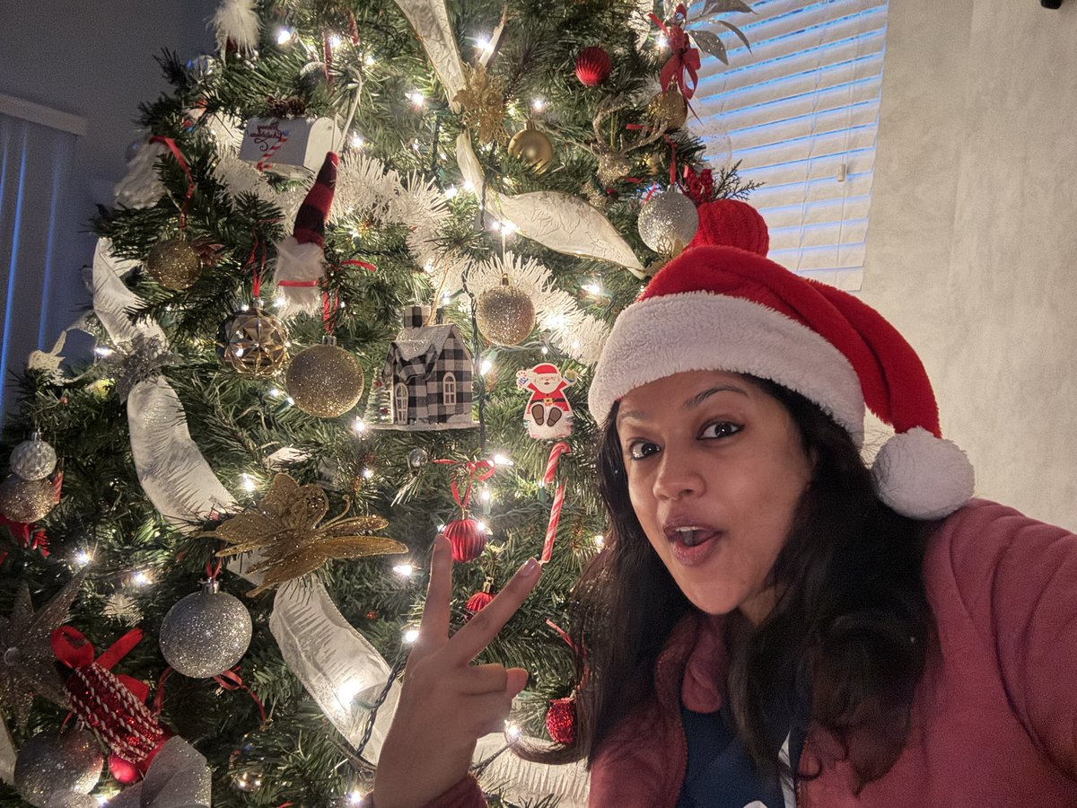 HO HO HO! Feliz Navidad 🎄 
#MerryChristmas #Christmas2023 #ChristmasTree #HolidayCheers #HappyChristmas2023