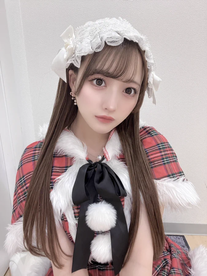 Asian girl Christmas costume