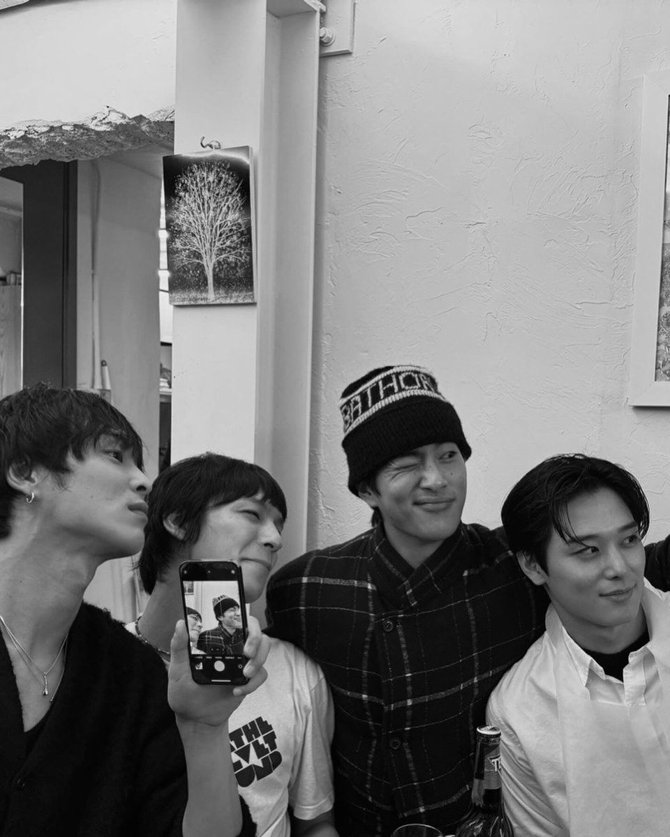 juyeonleepics's tweet photo. 「231225」 czonsuxx (model) Instagram Update featuring Juyeon

#주연 #더보이즈 https://t.co/GFvm3se2ud