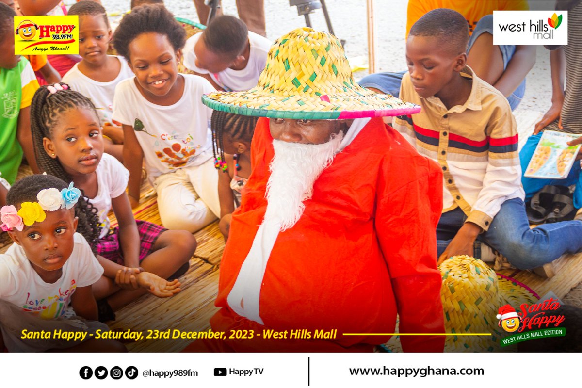HAPPY989FM's tweet photo. Great Story time it was with @amansanobiba, @EuniceTornyi and #SantaHappy!
Children had the opportunity to discover some traditional kitchen items and listen to some interesting stories.
#WestHillsMall
#MerryChristmas
#HappyNewYear
#HappyGhana https://t.co/rPGSwAqNjz