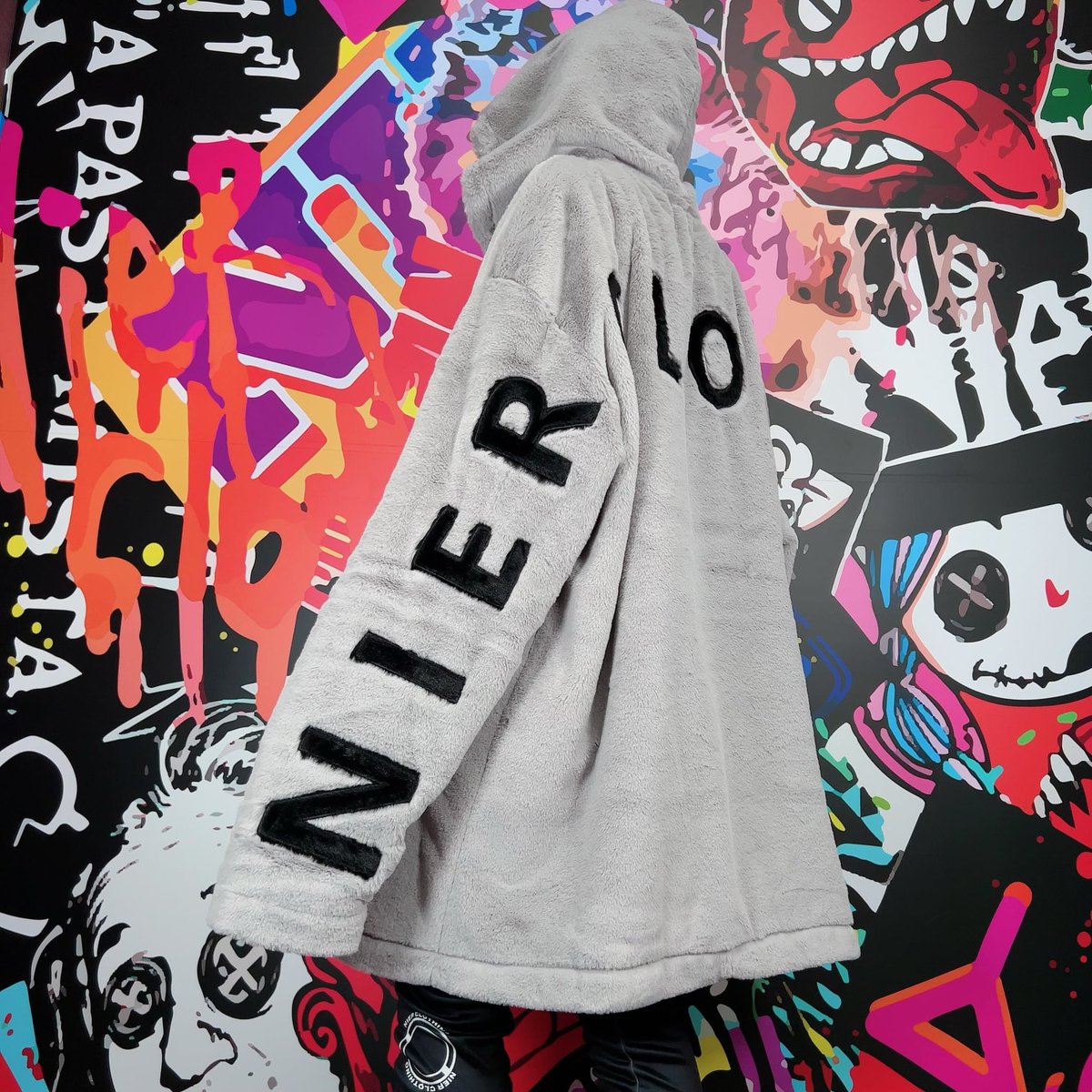 NieR_tokyo's tweet photo. 🎁本日〆切プレゼント企画🎁

当店オリジナルふわもこZIP OUTERを

🎁3名様にプレゼント🎁

ユニセックスアイテムです🐰

◼応募方法
フォロー(@NieR_tokyo) &amp; RT
◼締切〆  本日24時

※鍵垢の方も対象内です。

是非ご参加ください🙇‍♂️🙇‍♀️ https://t.co/dQbgD2JPV7