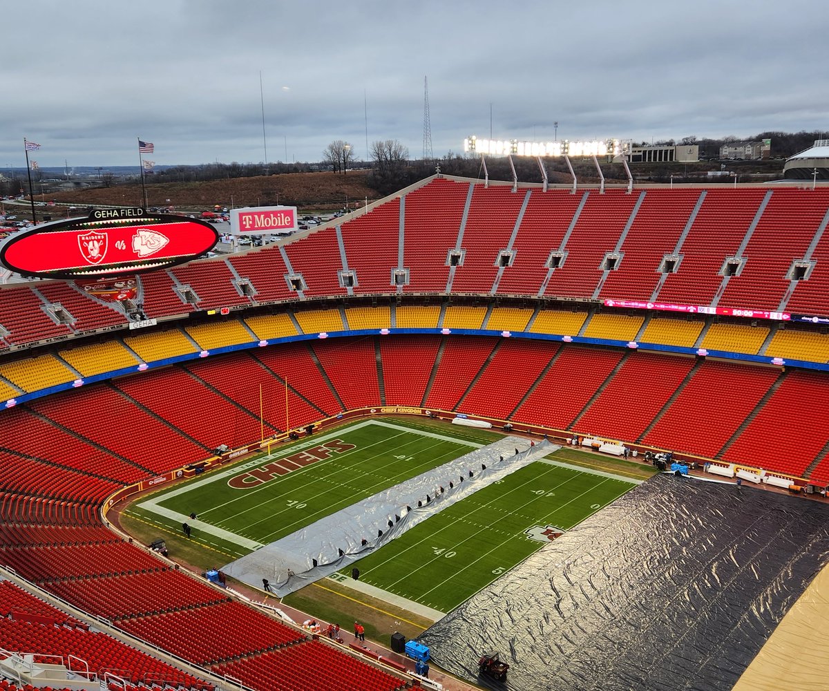 Nate Herron (@nateupdate) on Twitter photo A very different Christmas morning as I got to watch <a href="/GEHAField/">GEHA Field at Arrowhead Stadium</a> come out from under the covers instead of my two boys. Excited to announce <a href="/Raiders/">Las Vegas Raiders</a> vs <a href="/Chiefs/">Kansas City Chiefs</a> for another National broadcast! #ChiefsKingdom A very different Christmas morning as I got to watch <a href="/GEHAField/">GEHA Field at Arrowhead Stadium</a> come out from under the covers instead of my two boys. Excited to announce <a href="/Raiders/">Las Vegas Raiders</a> vs <a href="/Chiefs/">Kansas City Chiefs</a> for another National broadcast! #ChiefsKingdom